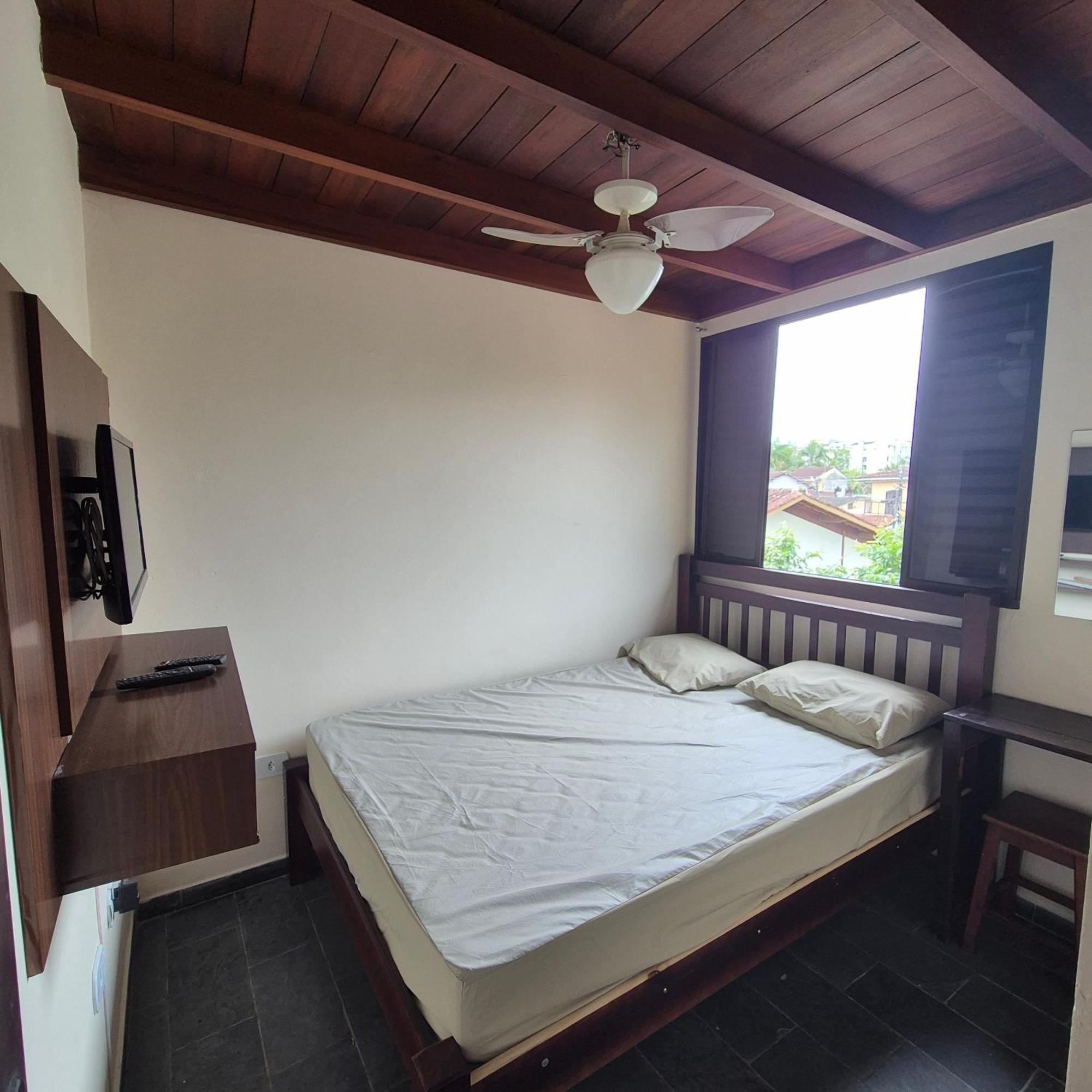 Casa 7 Em Ubatuba No Centro Condominio Com Piscina E Churrasqueira Ngoại thất bức ảnh